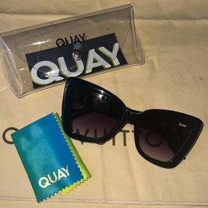 QUAY “CHAIN REACTION” SUNGLASSES